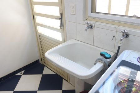 Casa à venda com 406m², 3 quartos e 5 vagasÁrea de Serviço