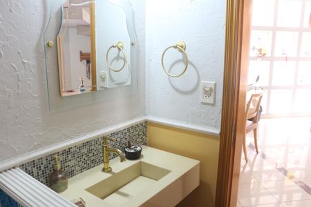 Casa à venda com 406m², 3 quartos e 5 vagasLavabo