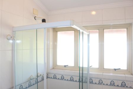 Casa à venda com 406m², 3 quartos e 5 vagasBanheiro 1