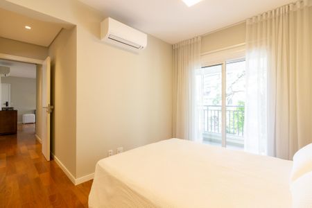 Apartamento para alugar com 98m², 2 quartos e 3 vagas Apartamento para alugar com 98m², 2 quartos e 3 vagasSuíte 2