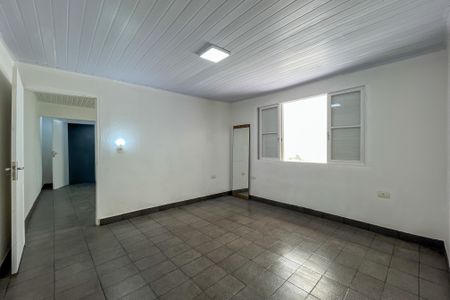 Quarto de casa para alugar com 2 quartos, 120m² em Jardim Regina, São Paulo