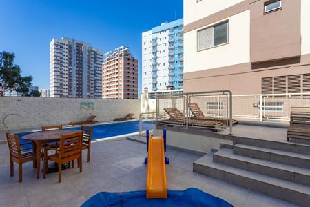 Apartamento à venda com 68m², 2 quartos e 1 vaga Apartamento à venda com 68m², 2 quartos e 1 vagaÁrea comum - Piscina
