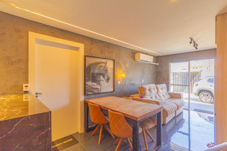 Sala de casa à venda com 3 quartos, 160m² em Harmonia, Canoas