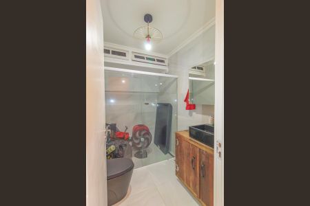 Casa à venda com 160m², 3 quartos e 2 vagasBanheiro Social