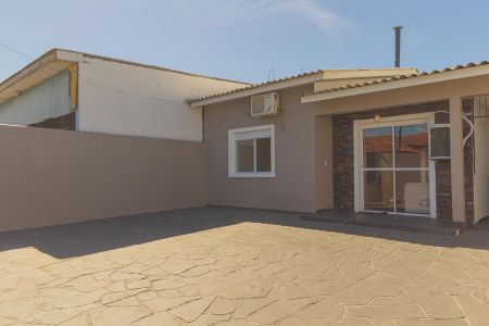 Casa à venda com 160m², 3 quartos e 2 vagasPátio da frente