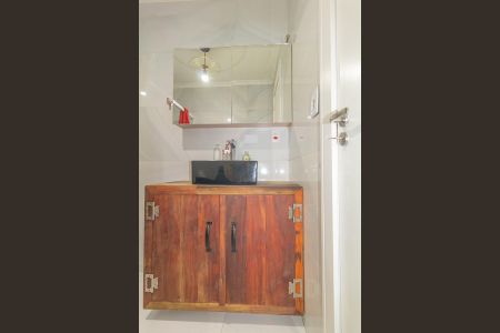 Casa à venda com 160m², 3 quartos e 2 vagasBanheiro Social