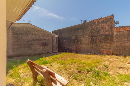 Casa à venda com 160m², 3 quartos e 2 vagasQuintal