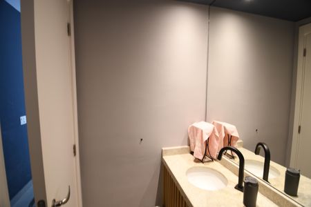 Apartamento à venda com 82m², 2 quartos e 2 vagasLavabo