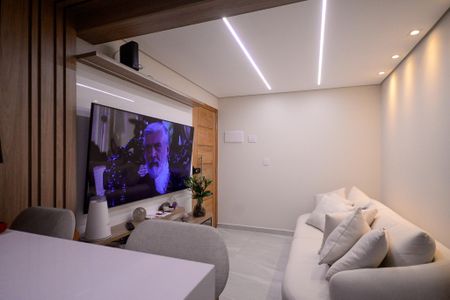 Apartamento à venda com 52m², 2 quartos e 1 vagaSala/Cozinha 