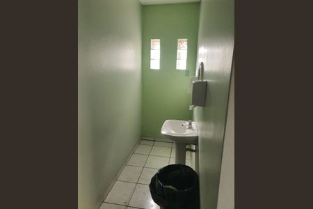 Apartamento à venda com 76m², 2 quartos e 1 vaga Apartamento à venda com 76m², 2 quartos e 1 vagaBanheiro Social - Salão de Festas