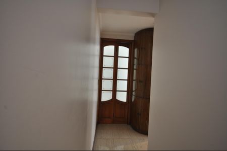 Apartamento à venda com 76m², 2 quartos e 1 vagaCorredor- Armários