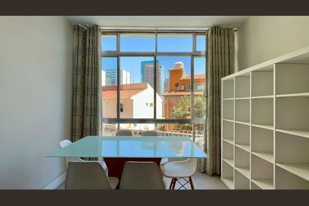 Sala de Jantar de apartamento para alugar com 2 quartos, 98m² em Pinheiros, São Paulo