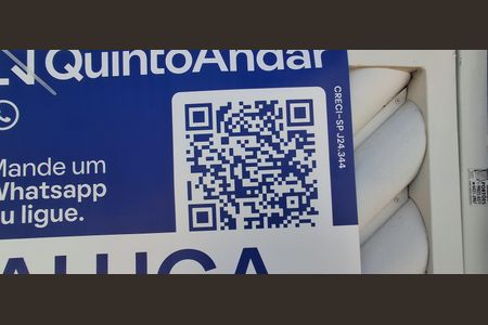 Casa à venda com 225m², 3 quartos e 6 vagasCódigo plaquinha