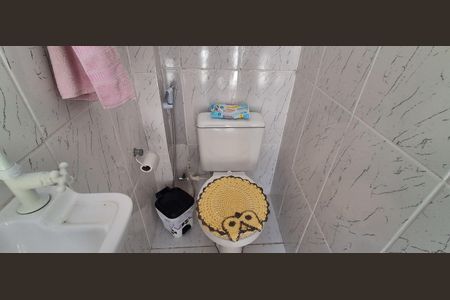 Casa à venda com 225m², 3 quartos e 6 vagasLavabo