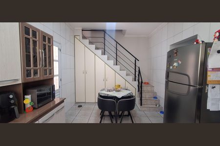 Casa à venda com 225m², 3 quartos e 6 vagasCozinha