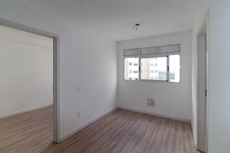Sala de apartamento para alugar com 2 quartos, 35m² em Fazenda da Juta, São Paulo