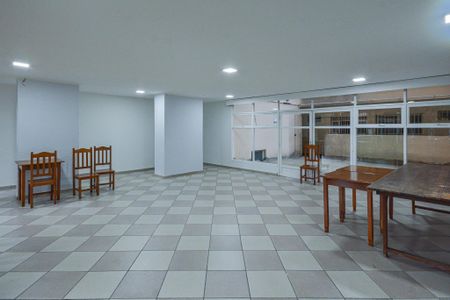 Apartamento à venda com 43m², 2 quartos e 1 vagaÁrea comum - Salão de festas