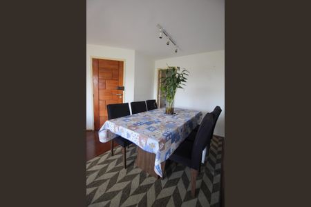 Apartamento à venda com 74m², 2 quartos e 1 vagaSala