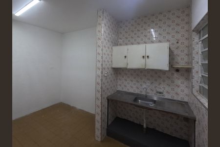 Casa para alugar com 120m², 4 quartos e 2 vagasCozinha 