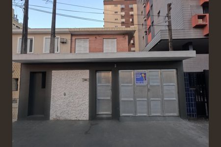 Casa para alugar com 120m², 4 quartos e 2 vagasFachada