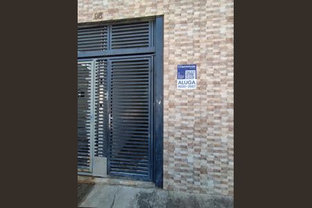 Entrada  de casa para alugar com 1 quarto, 45m² em Jardim Climax, São Paulo