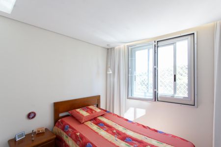 Apartamento à venda com 75m², 3 quartos e 1 vagaQuarto 1