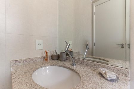 Studio à venda com 28m², 1 quarto e sem vaga Studio à venda com 28m², 1 quarto e sem vagaBanheiro