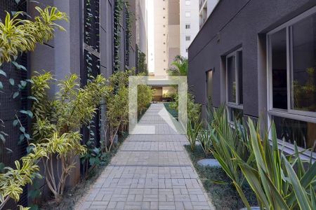 Studio à venda com 28m², 1 quarto e sem vaga Studio à venda com 28m², 1 quarto e sem vagaHall de Entrada