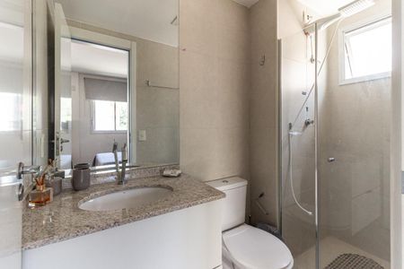 Studio à venda com 28m², 1 quarto e sem vaga Studio à venda com 28m², 1 quarto e sem vagaBanheiro