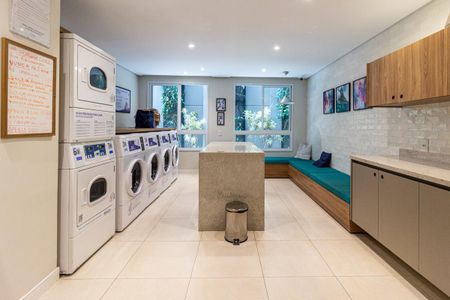 Studio à venda com 28m², 1 quarto e sem vaga Studio à venda com 28m², 1 quarto e sem vagaLavanderia