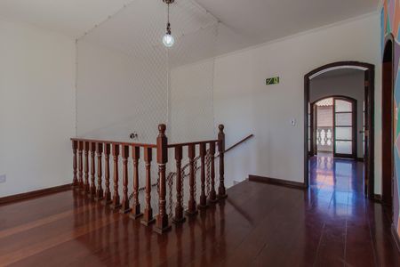 Casa para alugar com 288m², 3 quartos e 5 vagasHall