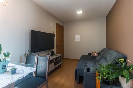 Sala de apartamento para alugar com 2 quartos, 40m² em Vila Sao Paulo, Mogi das Cruzes