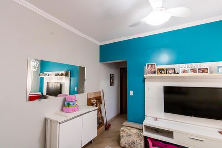 Casa à venda com 200m², 4 quartos e 4 vagas Casa à venda com 200m², 4 quartos e 4 vagasSala da casa 2