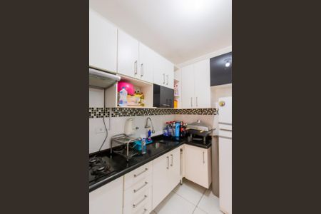 Casa à venda com 200m², 4 quartos e 4 vagas Casa à venda com 200m², 4 quartos e 4 vagasCozinha da 2