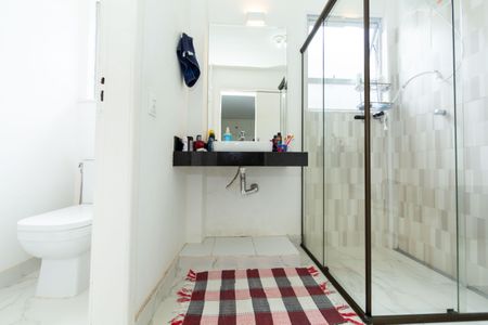 Apartamento à venda com 101m², 3 quartos e 1 vagaBANHEIRO2