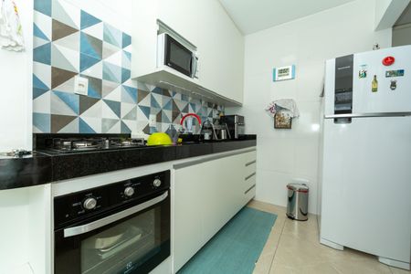 Apartamento à venda com 101m², 3 quartos e 1 vagaCOZINHA