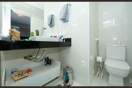 Apartamento à venda com 101m², 3 quartos e 1 vagaBANHEIRO1