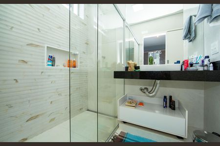 Apartamento à venda com 101m², 3 quartos e 1 vagaBANHEIRO1