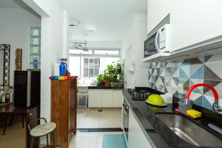 Apartamento à venda com 101m², 3 quartos e 1 vagaCOZINHA