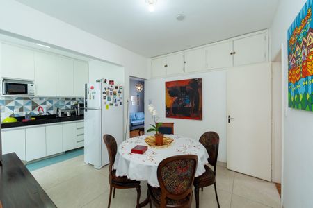 Apartamento à venda com 101m², 3 quartos e 1 vagaSALA