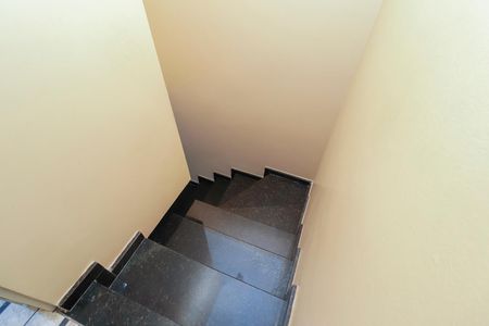 Casa de condomínio para alugar com 62m², 2 quartos e 1 vaga Casa de condomínio para alugar com 62m², 2 quartos e 1 vagaCorredor