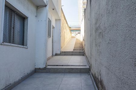 Casa de condomínio para alugar com 62m², 2 quartos e 1 vaga Casa de condomínio para alugar com 62m², 2 quartos e 1 vagaCorredor