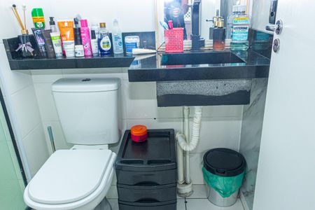 Apartamento à venda com 36m², 2 quartos e sem vagaBanheiro