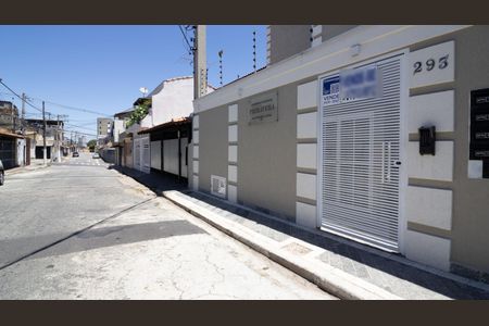 Apartamento à venda com 38m², 2 quartos e sem vagaFachada e Plaquinha