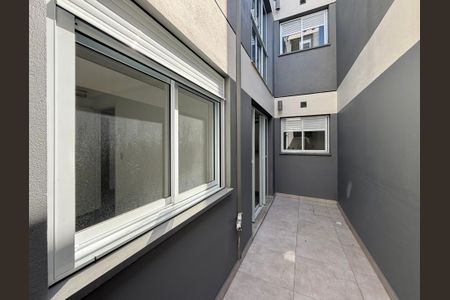 Apartamento à venda com 46m², 1 quarto e sem vaga Apartamento à venda com 46m², 1 quarto e sem vagaSacada