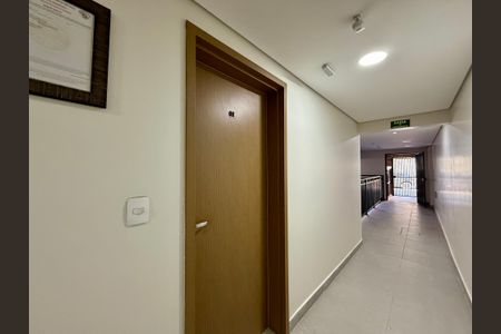 Apartamento à venda com 46m², 1 quarto e sem vaga Apartamento à venda com 46m², 1 quarto e sem vagaHall Apartamento