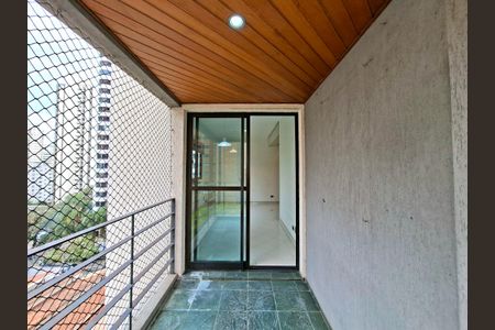 Varanda de apartamento à venda com 2 quartos, 80m² em Moema, São Paulo