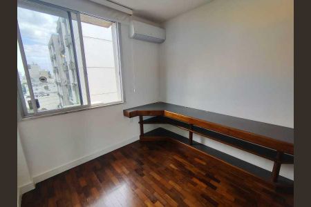 Apartamento à venda com 100m², 4 quartos e 1 vaga