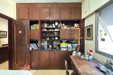 Apartamento à venda com 170m², 4 quartos e 4 vagasQuarto 03