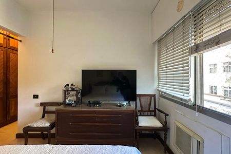 Apartamento à venda com 170m², 4 quartos e 4 vagasSuíte 02